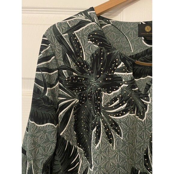 JM collection green floral blouse size PXL flared sleeve - Picture 5 of 9